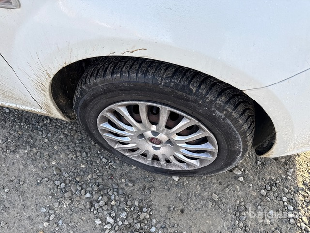 2018 Fiat Grande Punto Van Truck - Osobní auto: obrázek 4 2018 Fiat Grande Punto Van Truck - Osobní auto: obrázek 4