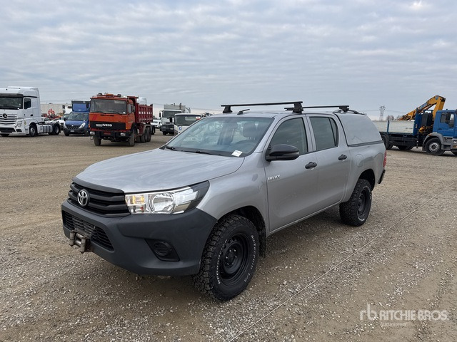 2019 Toyota Hilux Crew Cab Pickup - Pick-up: obrázek 1 2019 Toyota Hilux Crew Cab Pickup - Pick-up: obrázek 1