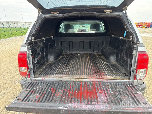 2019 Toyota Hilux Crew Cab Pickup - Pick-up: obrázek 5 2019 Toyota Hilux Crew Cab Pickup - Pick-up: obrázek 5