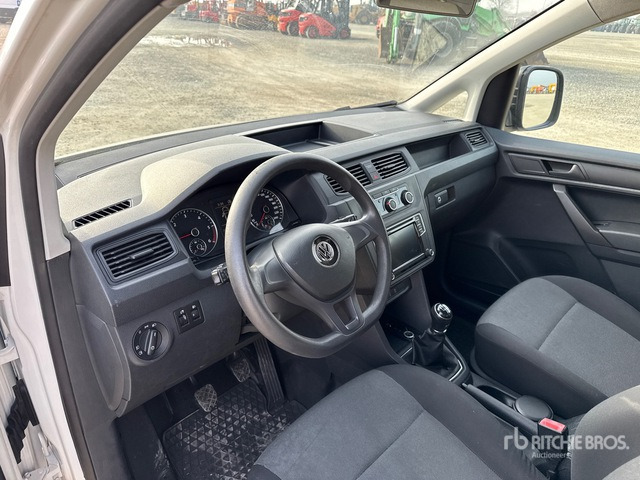 2019 Volkswagen Caddy 2.0 TDCI 122 CV E6 4 MOTION Van Truck - Skříňový nákladní auto: obrázek 4 2019 Volkswagen Caddy 2.0 TDCI 122 CV E6 4 MOTION Van Truck - Skříňový nákladní auto: obrázek 4