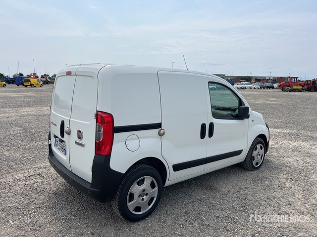 2020 Fiat Fiorino Autocarro furgonato - Malá dodávka: obrázek 3 2020 Fiat Fiorino Autocarro furgonato - Malá dodávka: obrázek 3