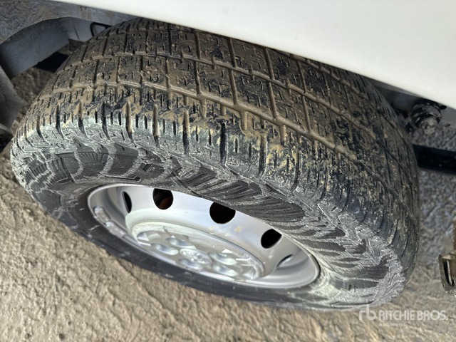 2020 Peugeot Boxer L1H1 2.2 BLUEHDI 140CV SeS Van Truck - Skříňový nákladní auto: obrázek 5 2020 Peugeot Boxer L1H1 2.2 BLUEHDI 140CV SeS Van Truck - Skříňový nákladní auto: obrázek 5