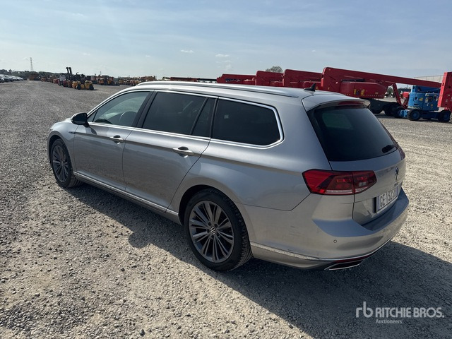 2021 Volkswagen Passat 1.4 PLUG IN HYBRID GTE DSG Station Wagon - Kombi: obrázek 4 2021 Volkswagen Passat 1.4 PLUG IN HYBRID GTE DSG Station Wagon - Kombi: obrázek 4