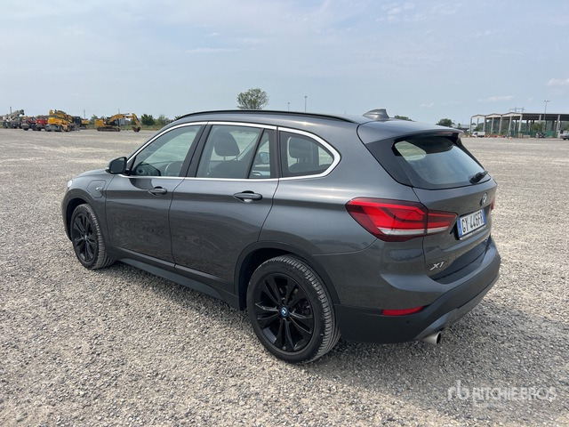 2022 BMW X1 Hybrid xDrive 25e Automobile - Osobní auto: obrázek 3 2022 BMW X1 Hybrid xDrive 25e Automobile - Osobní auto: obrázek 3