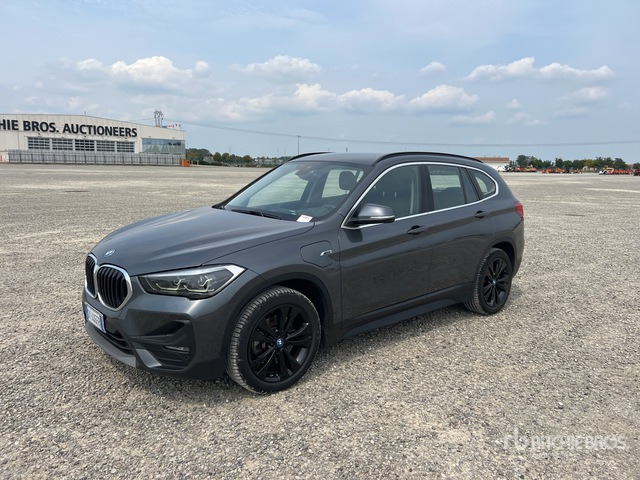 2022 BMW X1 Hybrid xDrive 25e Automobile - Osobní auto: obrázek 1 2022 BMW X1 Hybrid xDrive 25e Automobile - Osobní auto: obrázek 1