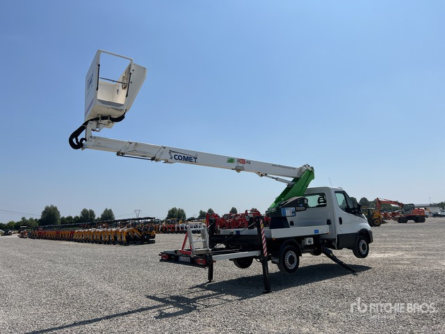 2022 Iveco Daily 35-140 2022 Comet 20 8.5 HQ 20 m on Bucket Truck - Autoplošina: obrázek 4 2022 Iveco Daily 35-140 2022 Comet 20 8.5 HQ 20 m on Bucket Truck - Autoplošina: obrázek 4