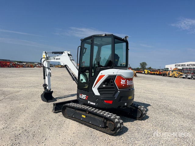 2024 Bobcat E35Z Mini Excavator: <6.6t - Mini rýpadlo: obrázek 3 2024 Bobcat E35Z Mini Excavator: <6.6t - Mini rýpadlo: obrázek 3