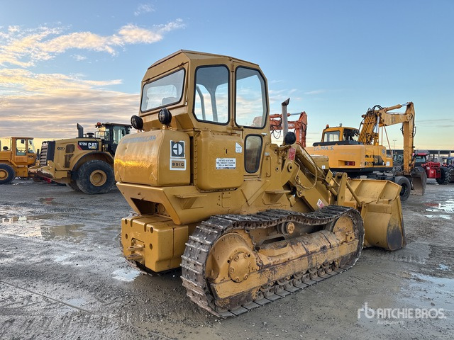 Cat 951C - Pásový nakladač: obrázek 3 Cat 951C - Pásový nakladač: obrázek 3