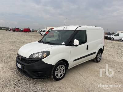 FIAT DOBLO CARGO 1.3 MJT 16V 95CV 3Post E6 - Skříňový nákladní auto: obrázek 1 FIAT DOBLO CARGO 1.3 MJT 16V 95CV 3Post E6 - Skříňový nákladní auto: obrázek 1