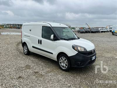 FIAT DOBLO - Skříňový nákladní auto: obrázek 4 FIAT DOBLO - Skříňový nákladní auto: obrázek 4