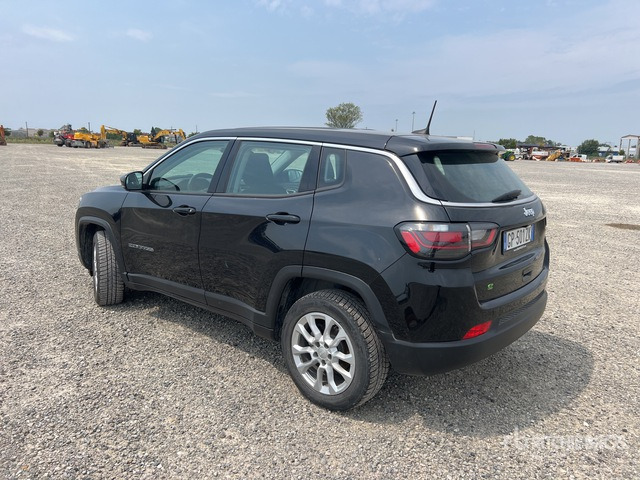 Jeep Compass SUV - SUV: obrázek 3 Jeep Compass SUV - SUV: obrázek 3