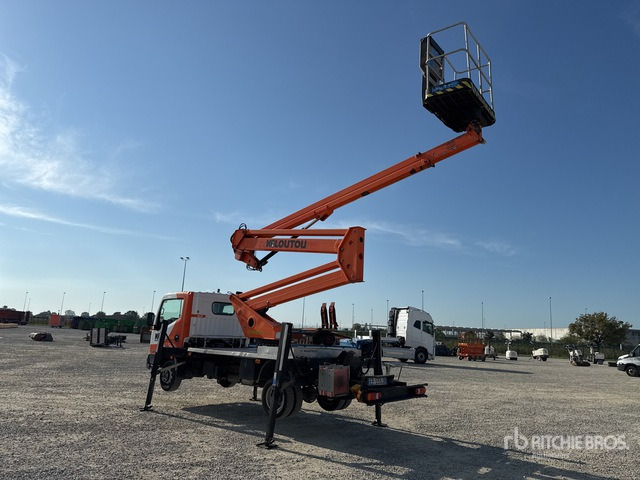 Nissan Cabstar 35.12 Piattaforma autocarrata - Autoplošina: obrázek 4 Nissan Cabstar 35.12 Piattaforma autocarrata - Autoplošina: obrázek 4