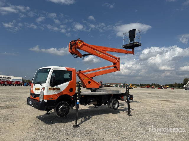 Nissan Cabstar 35.12 Piattaforma autocarrata - Autoplošina: obrázek 2 Nissan Cabstar 35.12 Piattaforma autocarrata - Autoplošina: obrázek 2