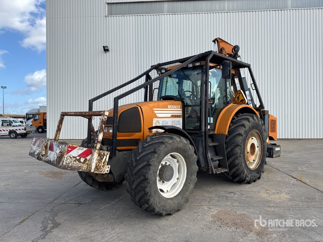 2001 Renault 715 RZ 4x4 Tracteur Agricole 4WD Tractor - Traktor: obrázek 2 2001 Renault 715 RZ 4x4 Tracteur Agricole 4WD Tractor - Traktor: obrázek 2