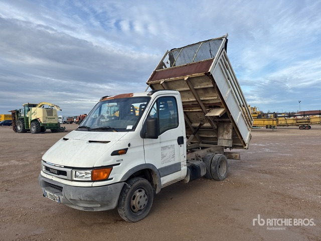 2002 Iveco Daily 35C11 4x2 Camion Benne (Inoperable) Dump Truck: Light Duty - Sklápěč: obrázek 2 2002 Iveco Daily 35C11 4x2 Camion Benne (Inoperable) Dump Truck: Light Duty - Sklápěč: obrázek 2
