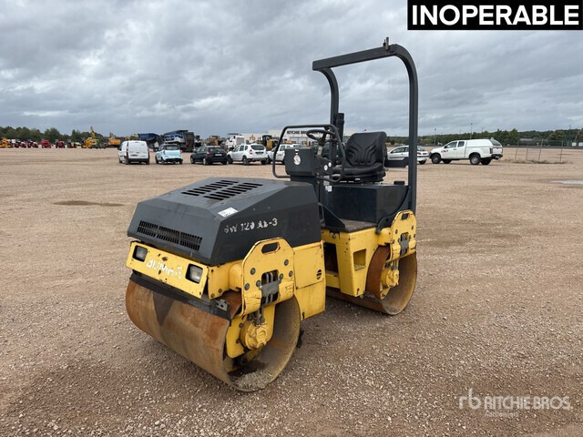 2004 Bomag BW120 AD-3 Compacteur Vibrant Tandem (Inop ... Double Drum Roller - Silniční válec: obrázek 2 2004 Bomag BW120 AD-3 Compacteur Vibrant Tandem (Inop ... Double Drum Roller - Silniční válec: obrázek 2