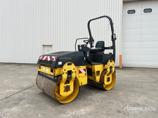 2006 Bomag BW138AD Compacteur Vibrant Tandem Double Drum Roller - Silniční válec: obrázek 1 2006 Bomag BW138AD Compacteur Vibrant Tandem Double Drum Roller - Silniční válec: obrázek 1