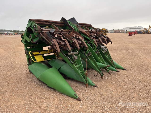 2008 John Deere 194-608CF-JD Cueilleur A Mais 8 Rangs 8 Row Corn Combine Harvester - Adaptér na kukuřici: obrázek 2 2008 John Deere 194-608CF-JD Cueilleur A Mais 8 Rangs 8 Row Corn Combine Harvester - Adaptér na kukuřici: obrázek 2