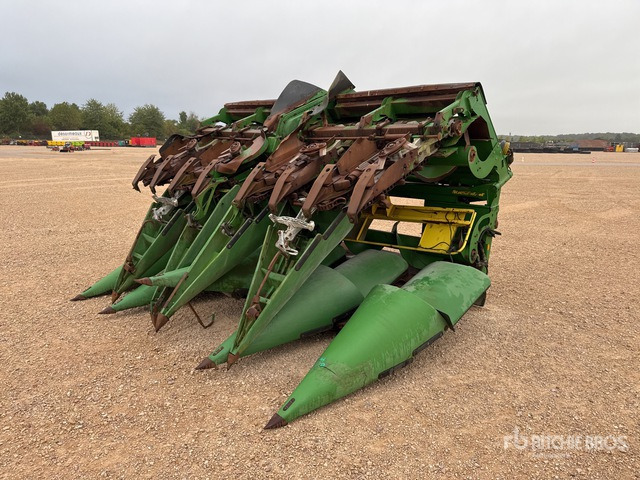 2008 John Deere 194-608CF-JD Cueilleur A Mais 8 Rangs 8 Row Corn Combine Harvester - Adaptér na kukuřici: obrázek 4 2008 John Deere 194-608CF-JD Cueilleur A Mais 8 Rangs 8 Row Corn Combine Harvester - Adaptér na kukuřici: obrázek 4