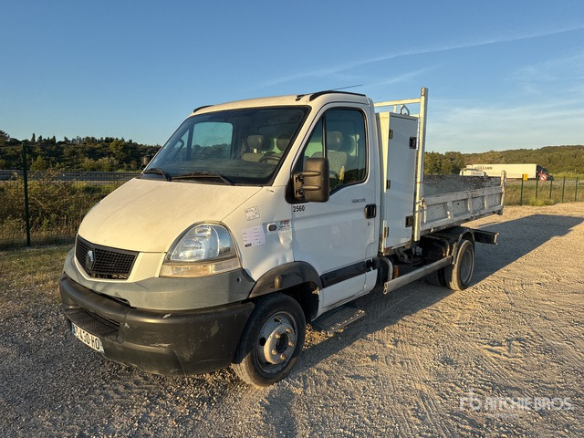 2008 Renault Mascott 130 dxi 4x2 Camion Benne Dump Truck: Light Duty - Dodávka sklápěč: obrázek 3 2008 Renault Mascott 130 dxi 4x2 Camion Benne Dump Truck: Light Duty - Dodávka sklápěč: obrázek 3