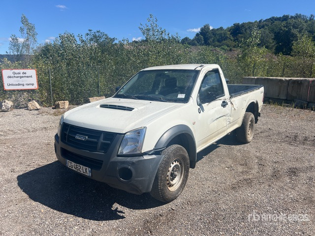 2012 Isuzu D-Max 4x4 Pickup - Pick-up: obrázek 2 2012 Isuzu D-Max 4x4 Pickup - Pick-up: obrázek 2