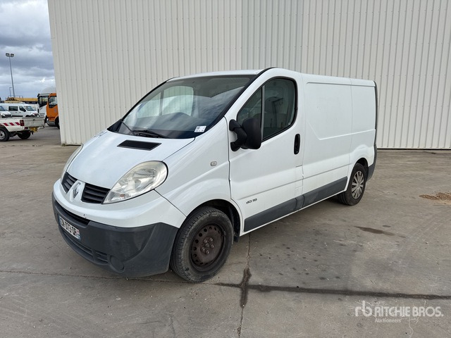 2012 Renault Trafic dCi115 Vehicule Utilitaire Cargo Van - Malá dodávka: obrázek 1 2012 Renault Trafic dCi115 Vehicule Utilitaire Cargo Van - Malá dodávka: obrázek 1