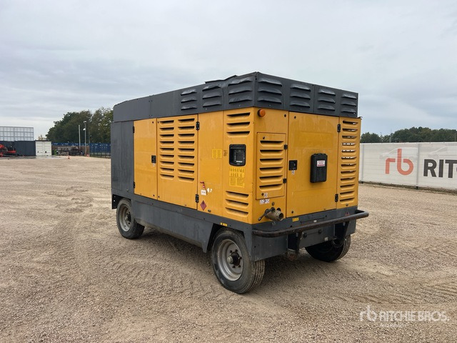 2015 Atlas Copco XAHS447 Mobile 25000 L Compresseur A Air Air Compressor - Mobilní kompresor: obrázek 3 2015 Atlas Copco XAHS447 Mobile 25000 L Compresseur A Air Air Compressor - Mobilní kompresor: obrázek 3