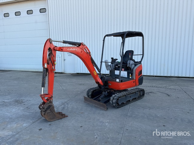 2015 Kubota KX019-4 Mini-Pelle Mini Excavator: <6.6t - Mini rýpadlo: obrázek 1 2015 Kubota KX019-4 Mini-Pelle Mini Excavator: <6.6t - Mini rýpadlo: obrázek 1