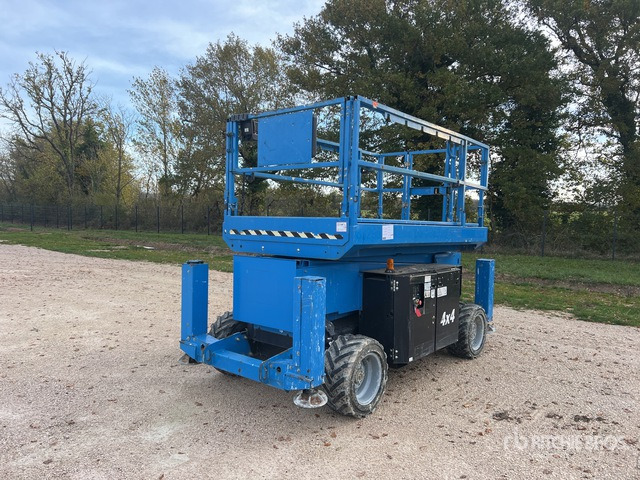 2017 Genie GS-3369RT 4x4 Diesel Nacelle Ciseau Scissor Lift - Nůžková plošina: obrázek 2 2017 Genie GS-3369RT 4x4 Diesel Nacelle Ciseau Scissor Lift - Nůžková plošina: obrázek 2