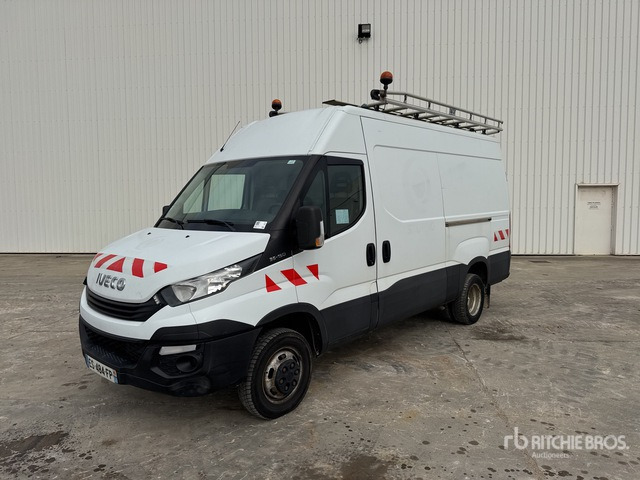 2017 Iveco 35-150 Vehicule Utilitaire Cargo Van - Furgon: obrázek 2 2017 Iveco 35-150 Vehicule Utilitaire Cargo Van - Furgon: obrázek 2