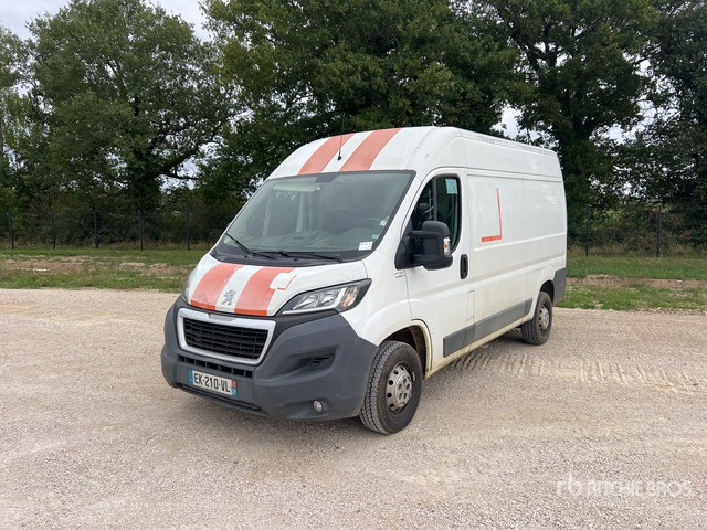2017 Peugeot Boxer Vehicule Utilitaire Cargo Van - Furgon: obrázek 1 2017 Peugeot Boxer Vehicule Utilitaire Cargo Van - Furgon: obrázek 1