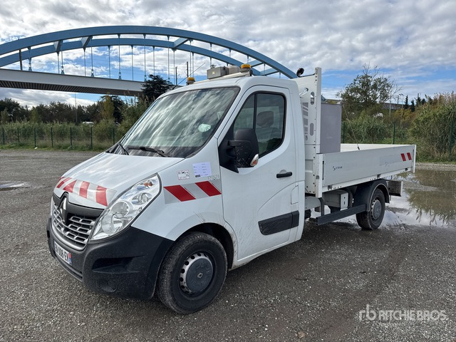 2017 Renault Master Camion Plateau Flatbed Dump Truck: Light Duty - Sklápěč: obrázek 1 2017 Renault Master Camion Plateau Flatbed Dump Truck: Light Duty - Sklápěč: obrázek 1