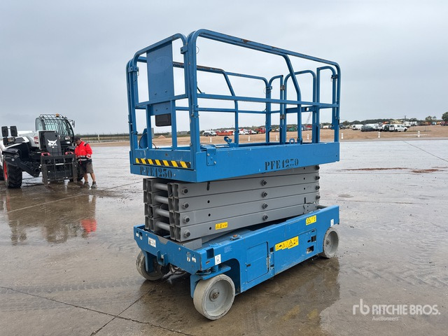 2019 Genie GS3246 Electric Nacelle Ciseau Electri ... Scissor Lift - Nůžková plošina: obrázek 3 2019 Genie GS3246 Electric Nacelle Ciseau Electri ... Scissor Lift - Nůžková plošina: obrázek 3