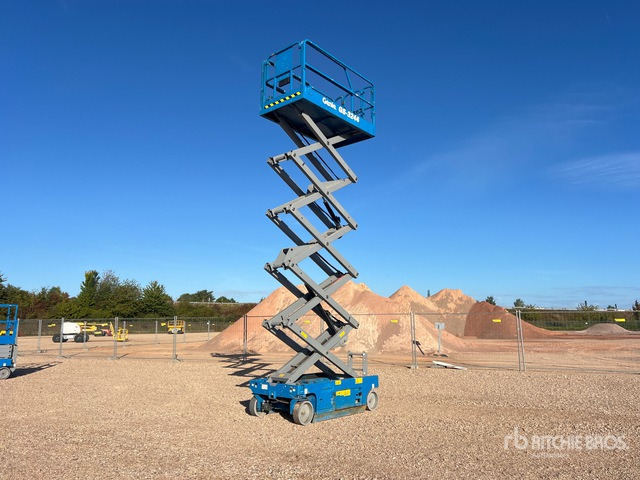 2019 Genie GS3246 Electric Nacelle Ciseau Electrique Scissor Lift - Nůžková plošina: obrázek 3 2019 Genie GS3246 Electric Nacelle Ciseau Electrique Scissor Lift - Nůžková plošina: obrázek 3