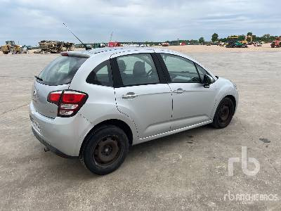 CITROEN C3 Vehicule Utilitaire - Osobní auto: obrázek 3 CITROEN C3 Vehicule Utilitaire - Osobní auto: obrázek 3