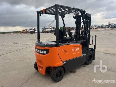DOOSAN B30X-7 PLUS 3000 kg (Unused) - Elektrický vysokozdvižný vozík: obrázek 3 DOOSAN B30X-7 PLUS 3000 kg (Unused) - Elektrický vysokozdvižný vozík: obrázek 3