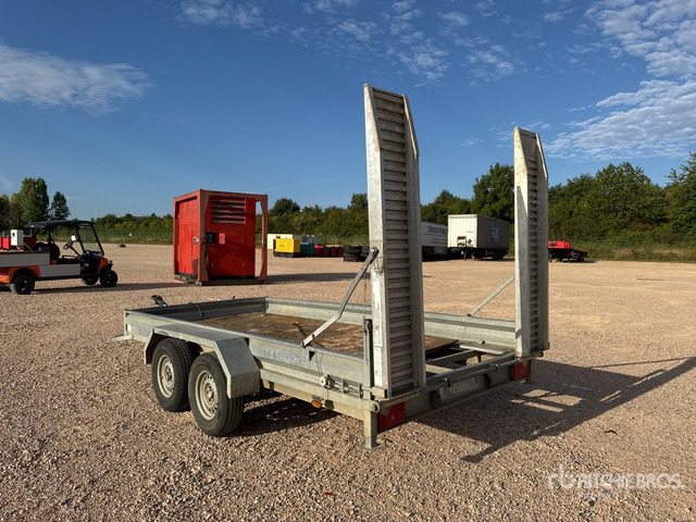 Hubiere H212L14CF Equipment Trailer - Podvalníkový přívěs: obrázek 3 Hubiere H212L14CF Equipment Trailer - Podvalníkový přívěs: obrázek 3