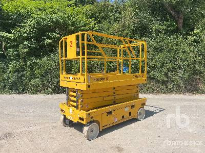 PINGUELY-HAULOTTE COMPACT 12 Electric Nacelle Ciseau Electrique - Nůžková plošina: obrázek 1 PINGUELY-HAULOTTE COMPACT 12 Electric Nacelle Ciseau Electrique - Nůžková plošina: obrázek 1