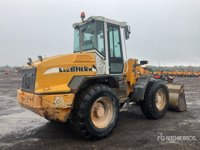 2003 Liebherr L514 Wheel Loader - Kolový nakladač: obrázek 3 2003 Liebherr L514 Wheel Loader - Kolový nakladač: obrázek 3