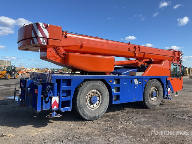 2008 Terex Demag AC40/2L 5 t 4x4 All Terrain Crane - Univerzální autojeřáb: obrázek 5 2008 Terex Demag AC40/2L 5 t 4x4 All Terrain Crane - Univerzální autojeřáb: obrázek 5