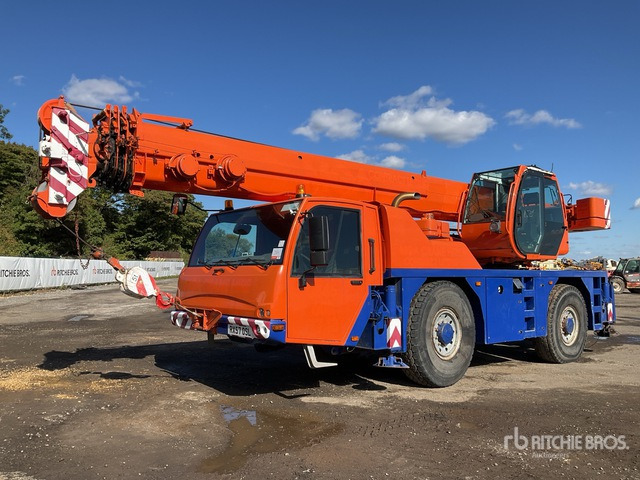 2008 Terex Demag AC40/2L 5 t 4x4 All Terrain Crane - Univerzální autojeřáb: obrázek 1 2008 Terex Demag AC40/2L 5 t 4x4 All Terrain Crane - Univerzální autojeřáb: obrázek 1