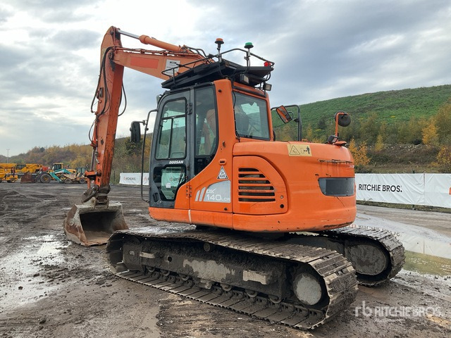 2013 Doosan DX140LCR Tracked Excavator - Pásové rýpadlo: obrázek 3 2013 Doosan DX140LCR Tracked Excavator - Pásové rýpadlo: obrázek 3