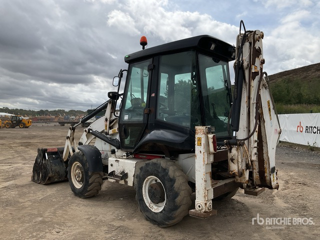 2014 JCB 2CX 4x4x4 Backhoe Loader - Mulčovač: obrázek 3 2014 JCB 2CX 4x4x4 Backhoe Loader - Mulčovač: obrázek 3