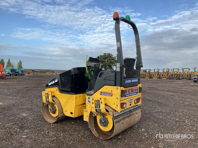2015 Bomag 120AD-5 Double Drum Roller - Válec: obrázek 3 2015 Bomag 120AD-5 Double Drum Roller - Válec: obrázek 3