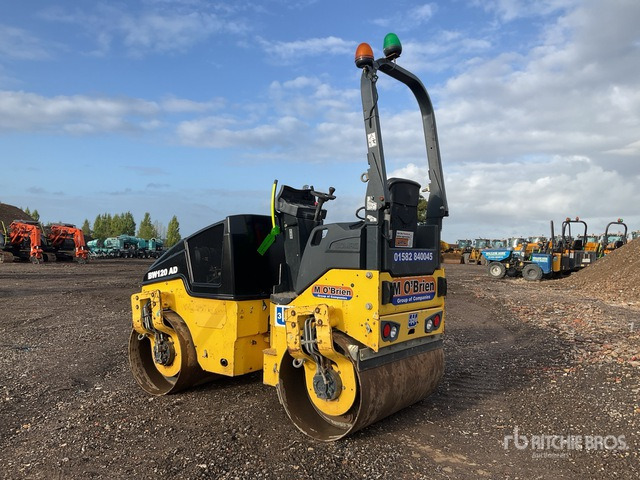 2015 Bomag 120AD-5 Double Drum Roller - Válec: obrázek 4 2015 Bomag 120AD-5 Double Drum Roller - Válec: obrázek 4