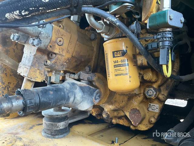 2015 Cat 930M High Lift Wheel Loader - Kolový nakladač: obrázek 5 2015 Cat 930M High Lift Wheel Loader - Kolový nakladač: obrázek 5