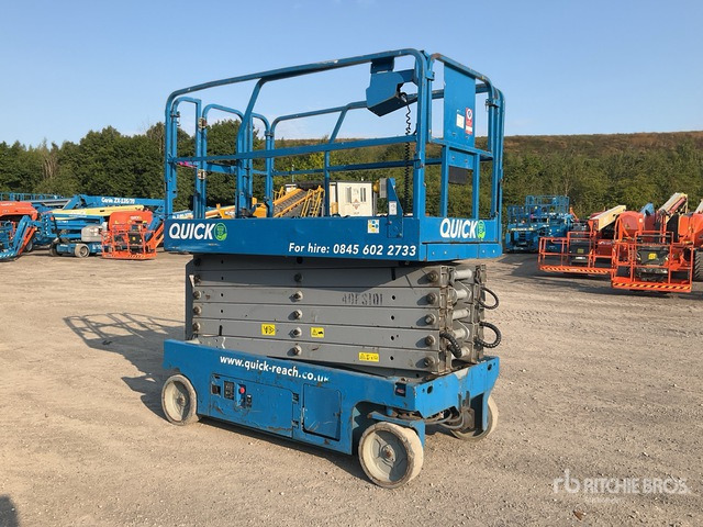 2015 Genie GS-4047 Electric Scissor Lift - Nůžková plošina: obrázek 1 2015 Genie GS-4047 Electric Scissor Lift - Nůžková plošina: obrázek 1