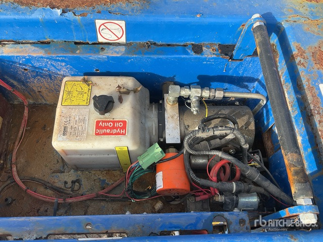 2016 Power Tower Nano Vertical Mast Lift - Vertikální sloupový výtah: obrázek 5 2016 Power Tower Nano Vertical Mast Lift - Vertikální sloupový výtah: obrázek 5