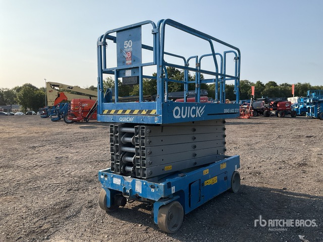 2017 Genie GS-4047 Electric Scissor Lift - Nůžková plošina: obrázek 3 2017 Genie GS-4047 Electric Scissor Lift - Nůžková plošina: obrázek 3