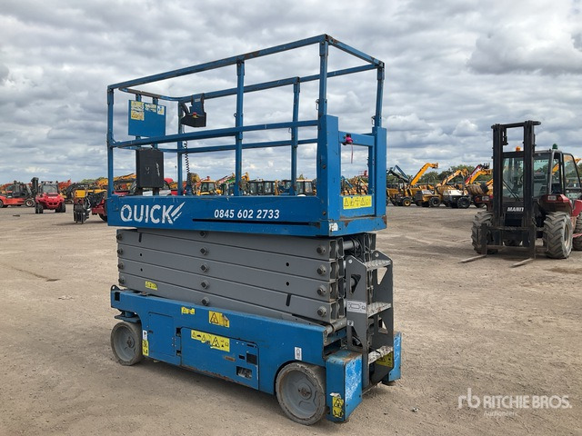 2017 Genie GS3232 Electric Scissor Lift - Nůžková plošina: obrázek 4 2017 Genie GS3232 Electric Scissor Lift - Nůžková plošina: obrázek 4